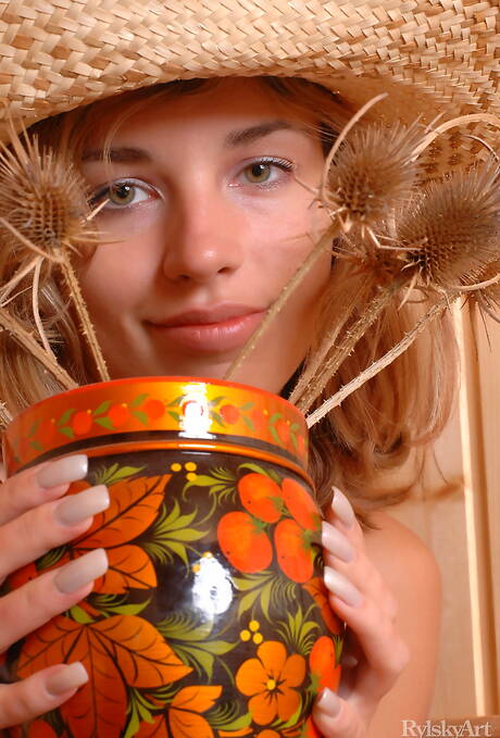 Rylsky Art invites you to browse their free pictures with Natalia B exhibit perfect body