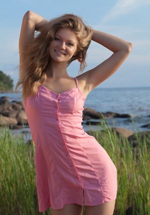 Met Art are proud to present you with xxx pictures featuring Patritcy A demonstrating beautiful shape