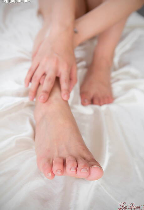 Legs Japan invite you to explore free pictures featuring Rin Miura xxx gallery 238118