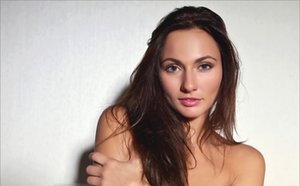 MPL Studios are proud to present you with a xxx photos featuring Michaela Isizzu unveiling beautiful shape