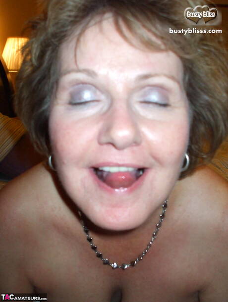 TAC Amateurs pleased to share with you a free gallery with Busty Bliss in jerks off dick